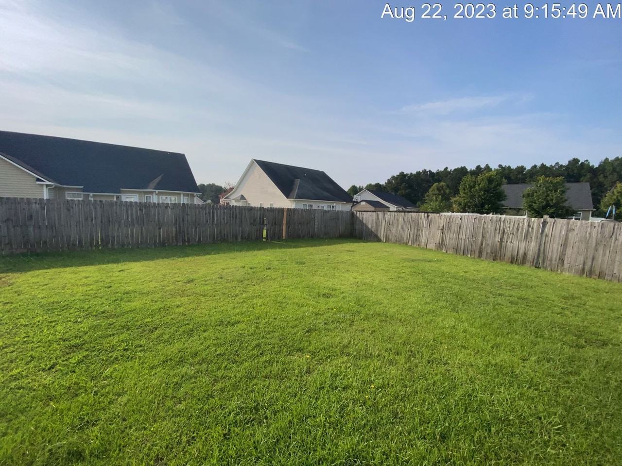 299 Ranier Dr - Photo 4 of 33