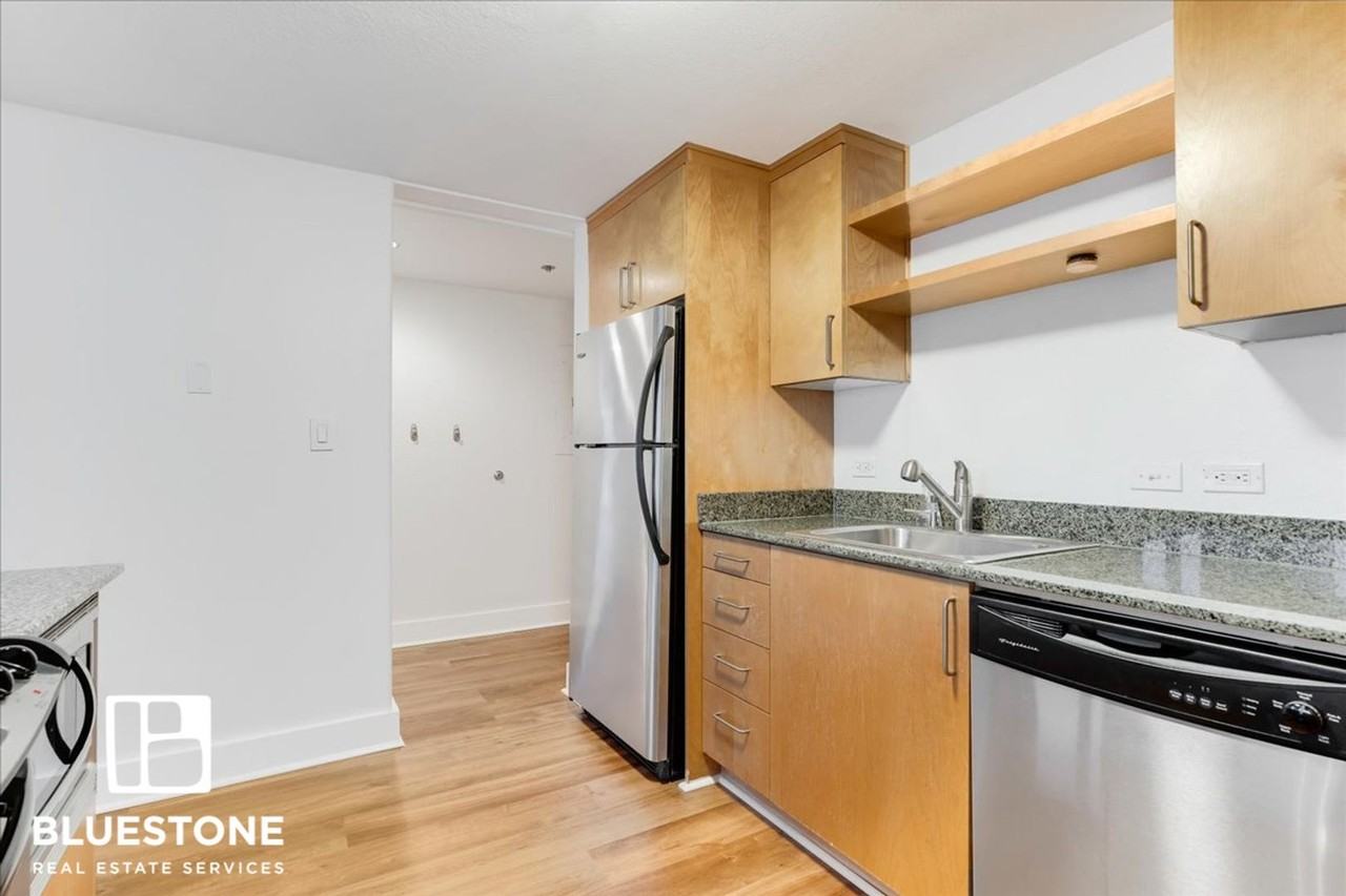 255 255 SW Harrison - 25A #25A - Photo 3 of 22