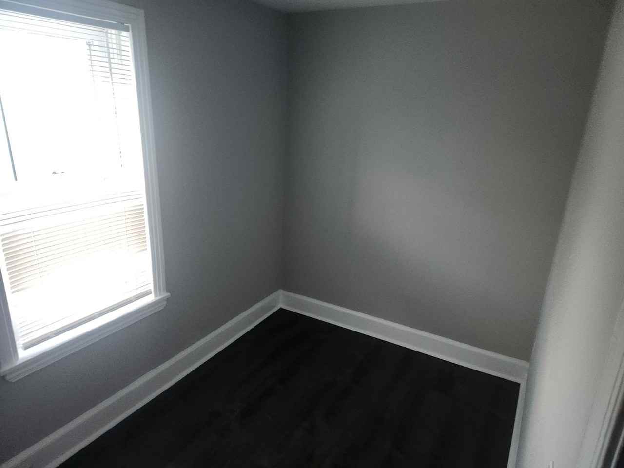 101 Stroud St - Photo 7 of 9