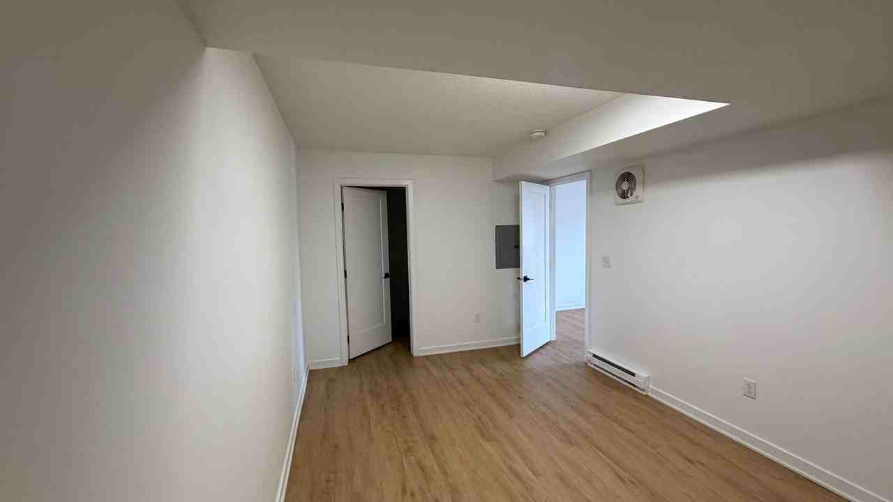 700 Monona Ave - Photo 5 of 21