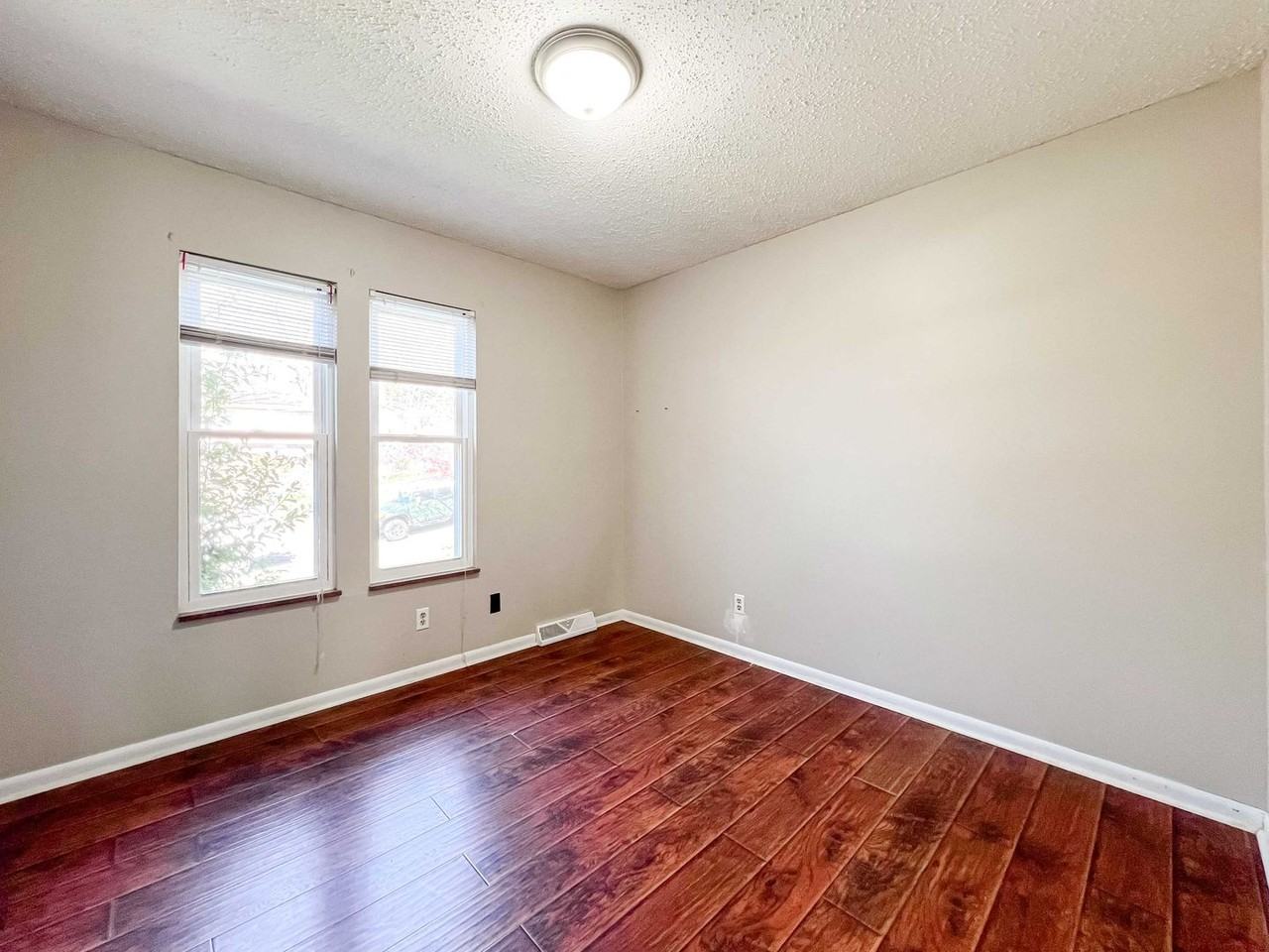 12204 W Kings Gate Rd - Photo 6 of 23