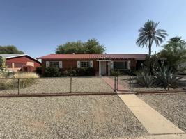 featured image of 2234 E Water St
