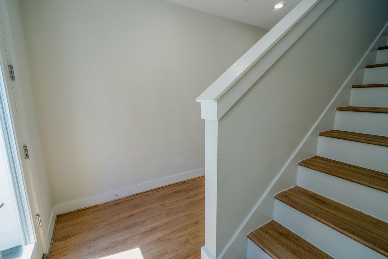 615 Northew St #K - Photo 6 of 29