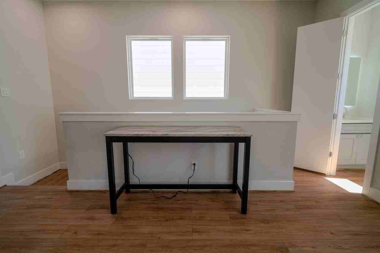 615 Northew St #K - Photo 7 of 29
