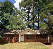 featured image of 251 Sunset Dr
