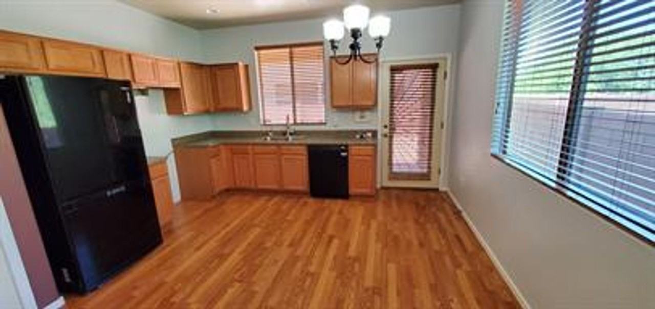 1630 W Gentle Brook Trl - Photo 6 of 36