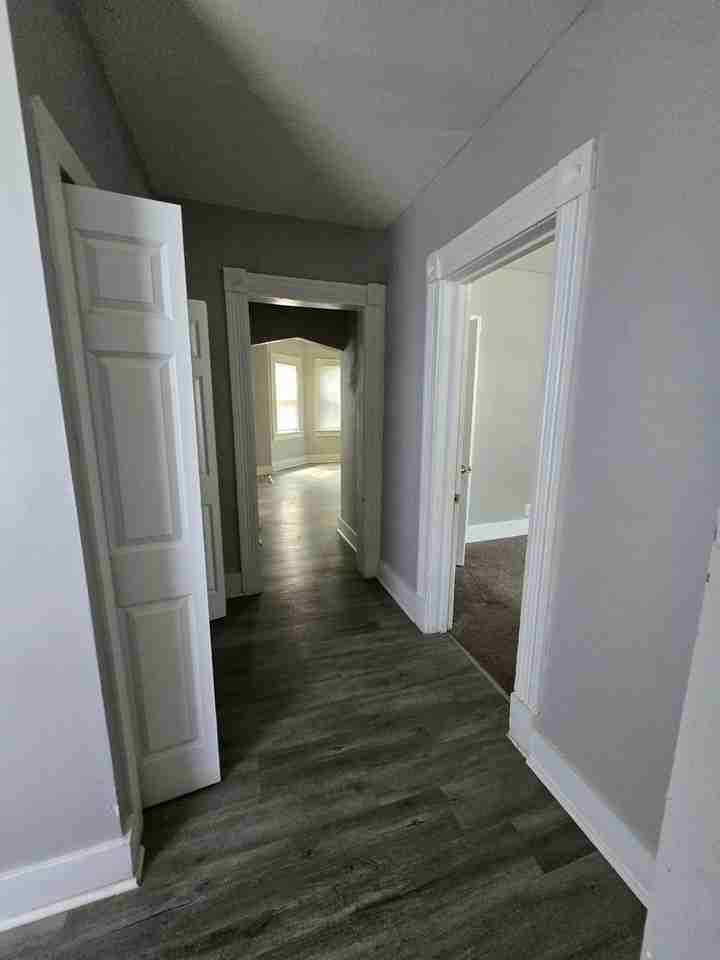 1708 Grand Ave - Photo 3 of 11