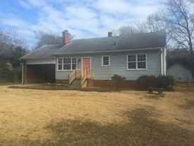 114 Woodland Dr - Photo 1 of 1