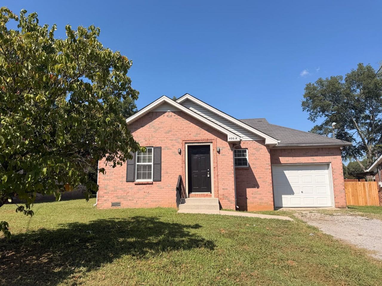 406A Hazelwood Dr - Photo 2 of 22