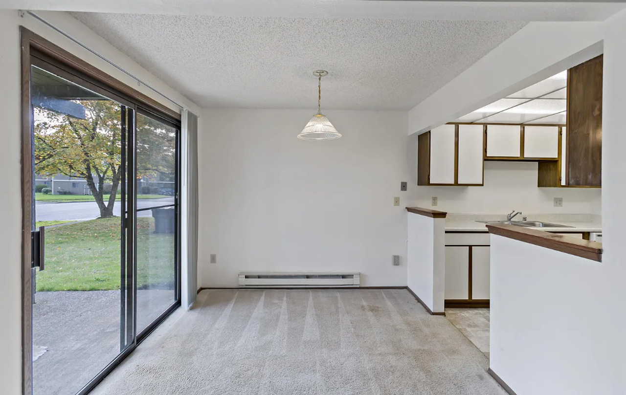 2564 Warner Ave #C - Photo 5 of 11
