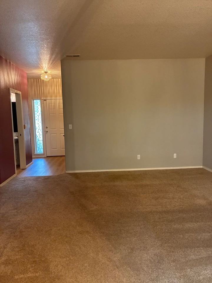 21371 Sw Madeira Ter - Photo 7 of 20
