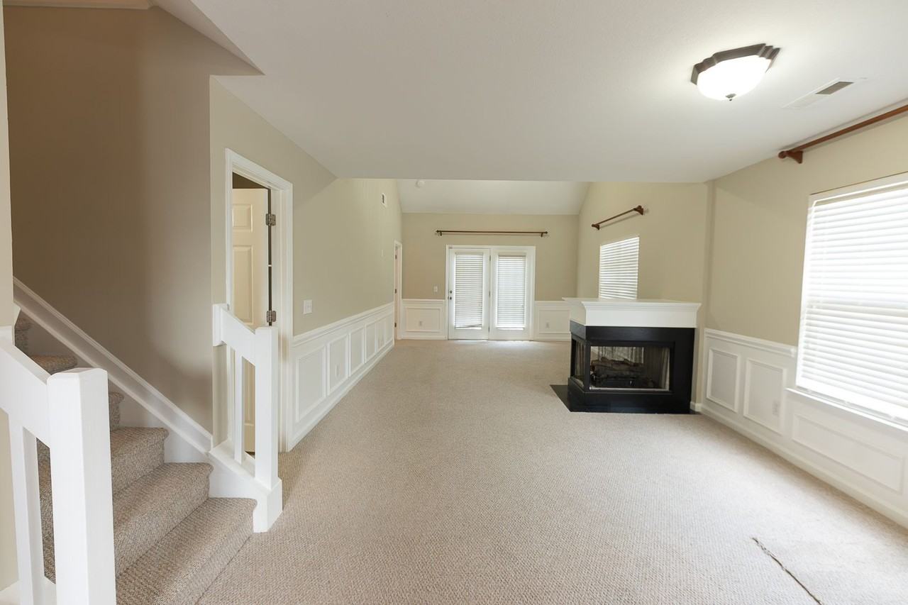 121 Goldfinch Ave - Photo 6 of 31