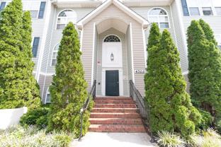 4703 Pennoak Ln Apt F - Photo 1 of 1