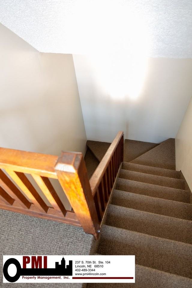 820 Juniper Ave - Photo 3 of 8