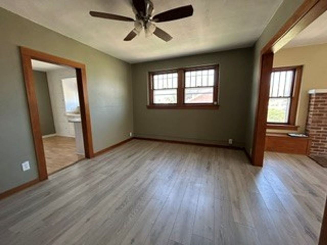 119 S A St #4 - Photo 4 of 10