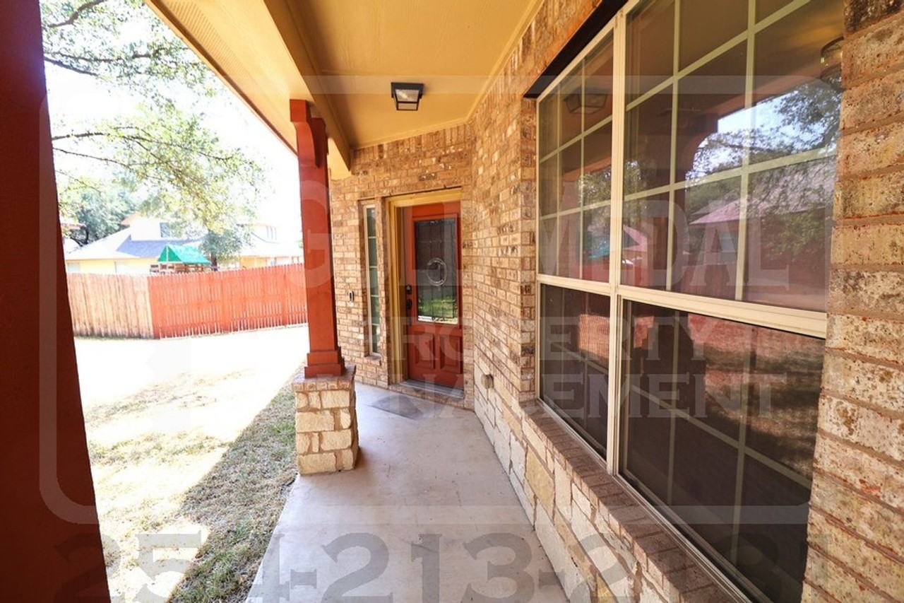 5308 English Oak Dr - Photo 4 of 35