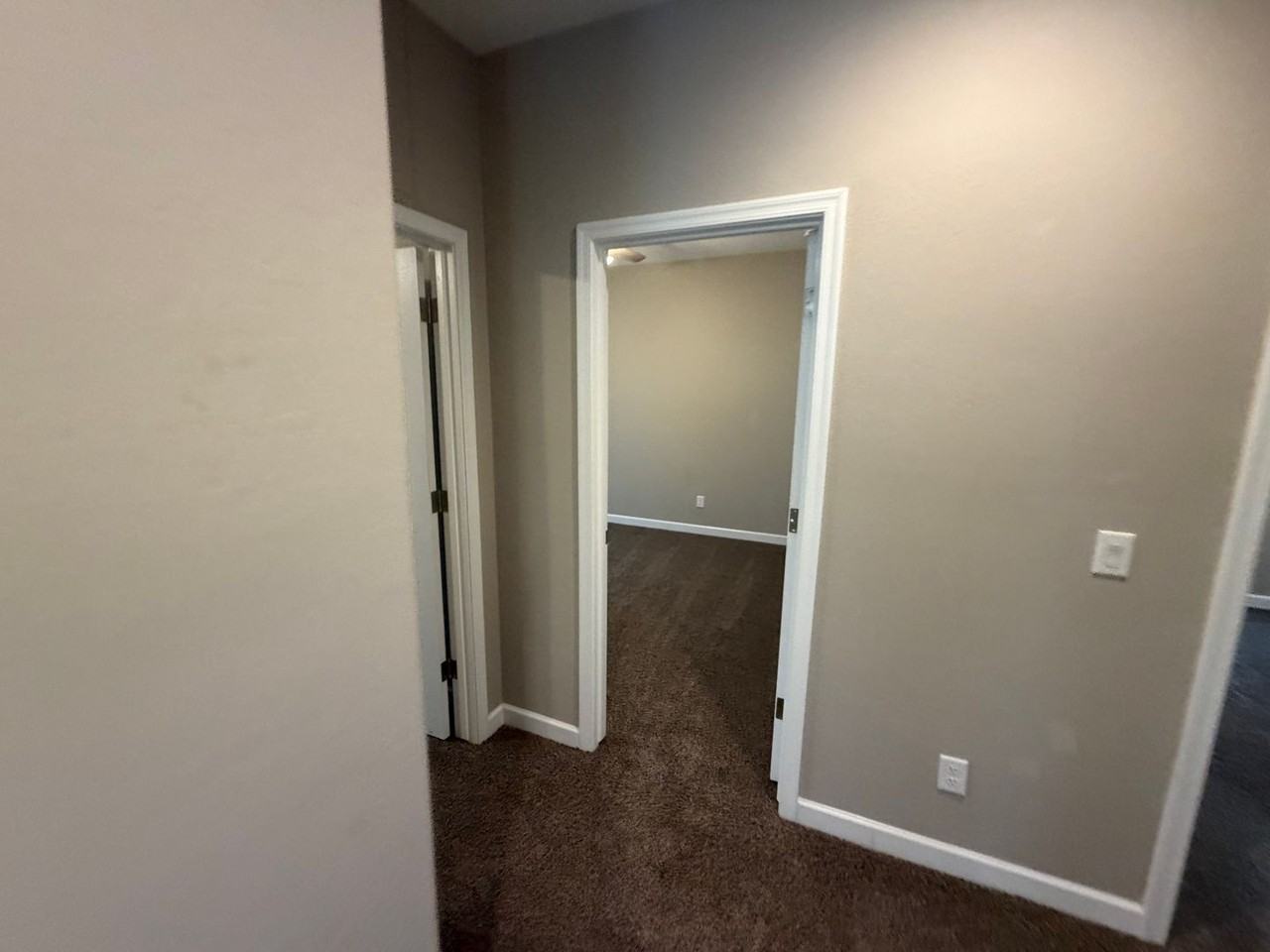 40946 W Hillman Dr - Photo 5 of 26