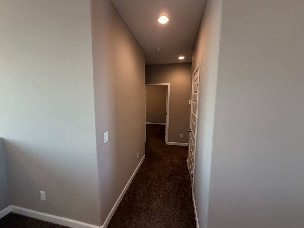 40946 W Hillman Dr - Photo 6 of 26