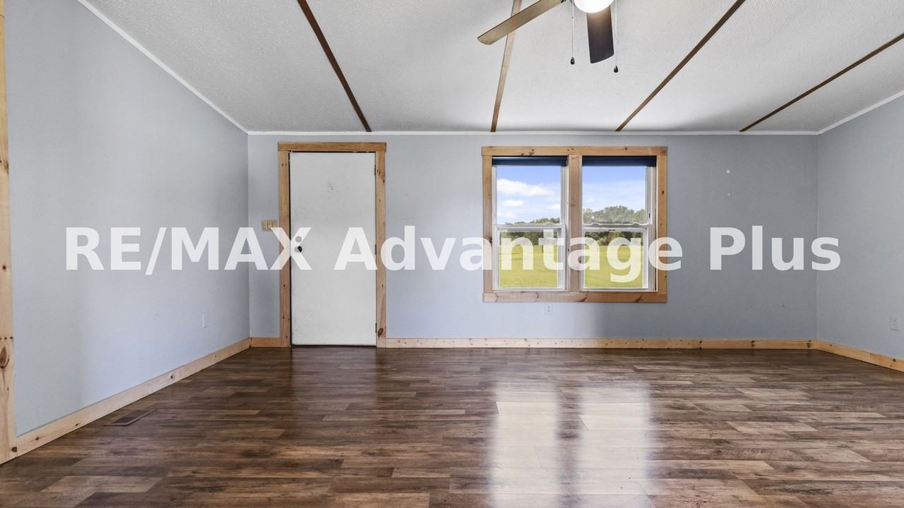 181 Crowder Rd - Photo 3 of 35