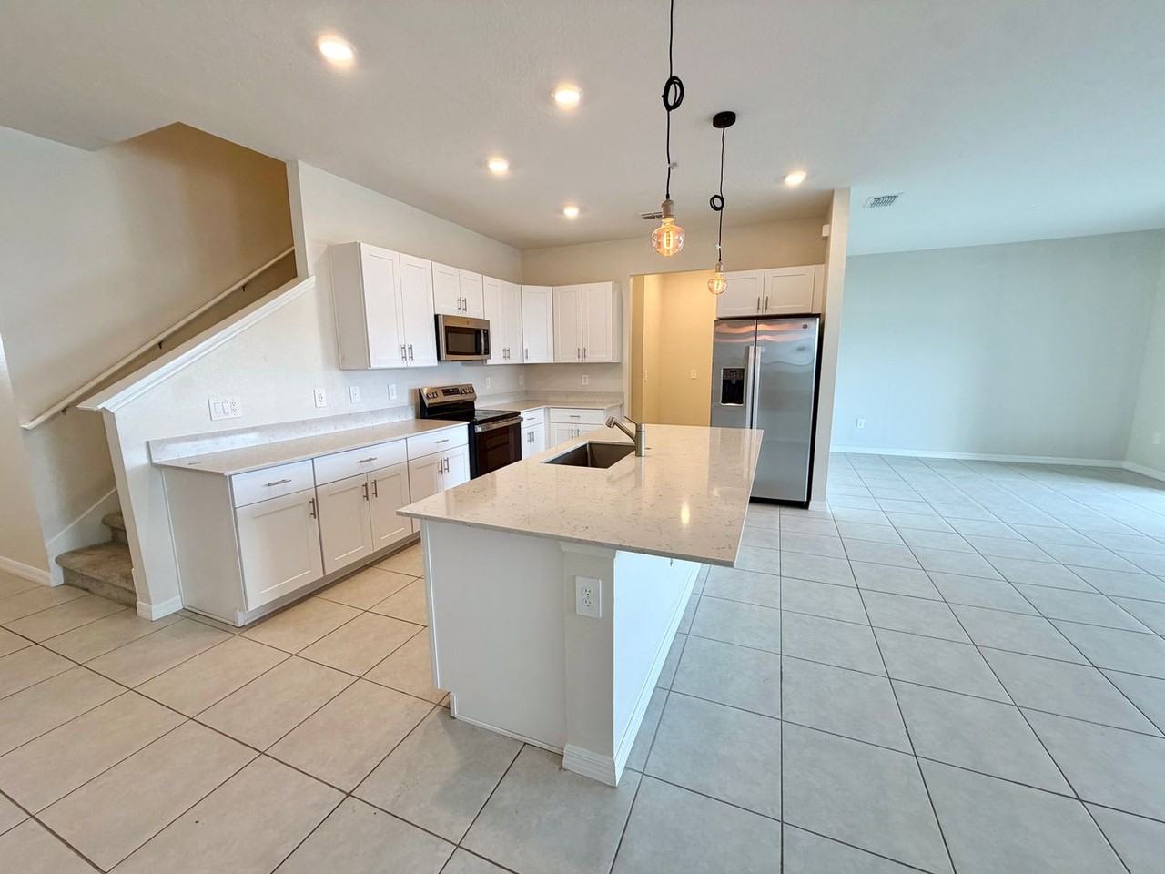 9232 Bonita Mar Dr - Photo 4 of 22
