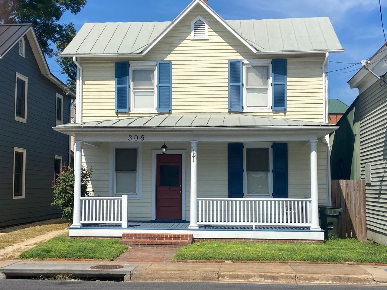 306 S East St - Photo 2 of 32