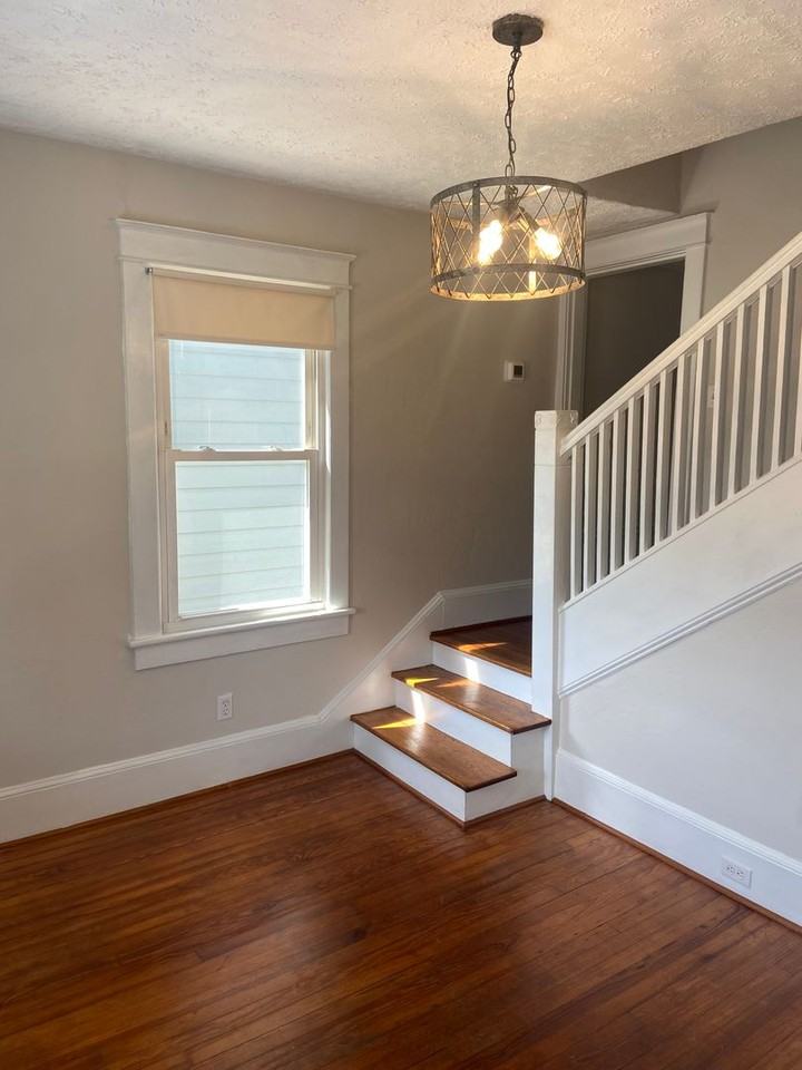 306 S East St - Photo 6 of 32