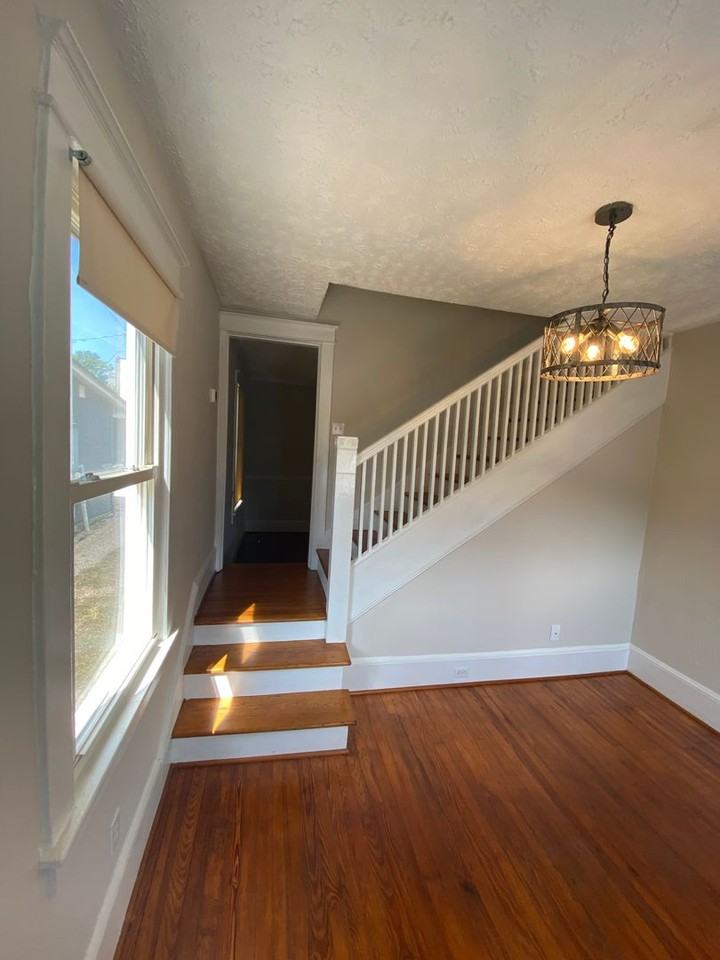 306 S East St - Photo 7 of 32