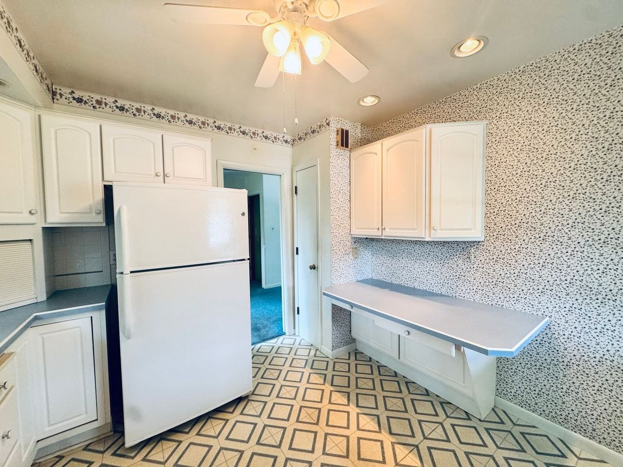 5712 Kanawha Rd - Photo 4 of 18