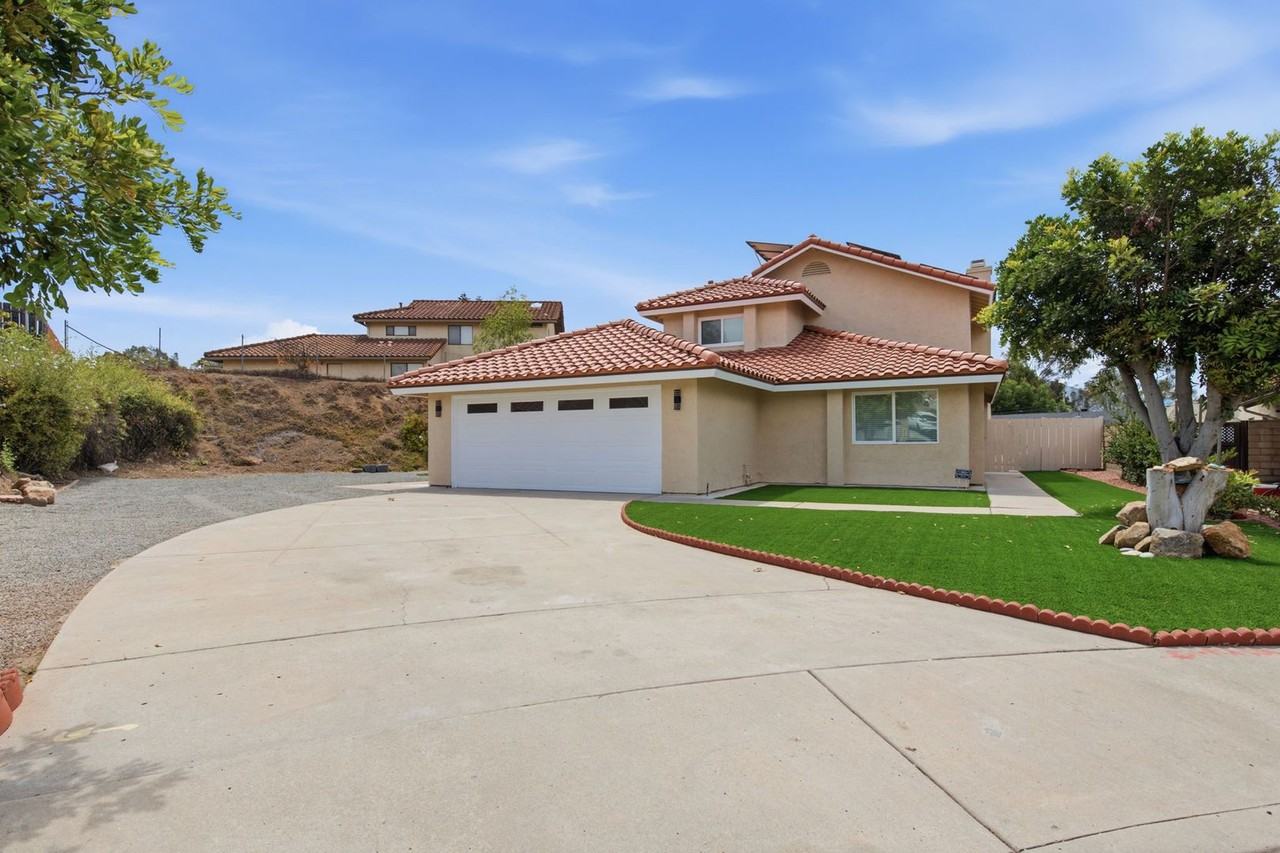 4153 Golden Star Ct