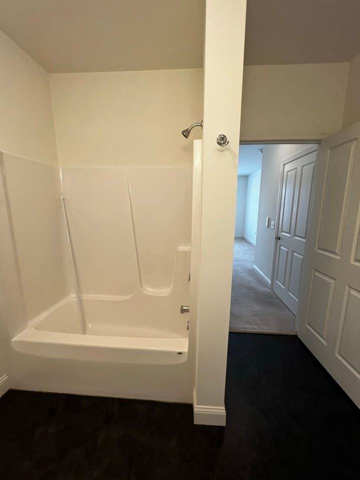 BCA - 181 Winterberry Lane - Photo 7 of 50