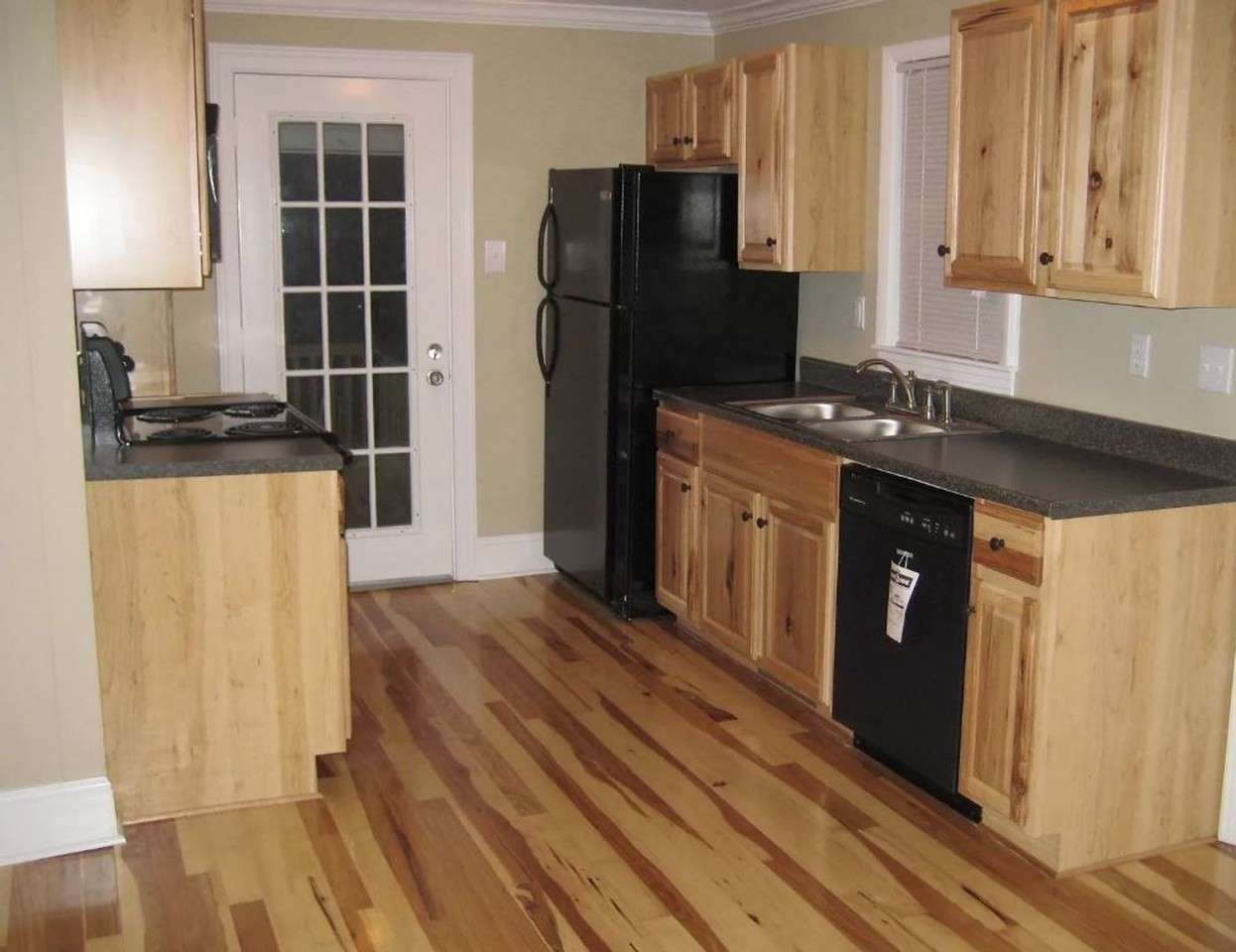 845 1/2 E 10th Ave - Photo 2 of 5