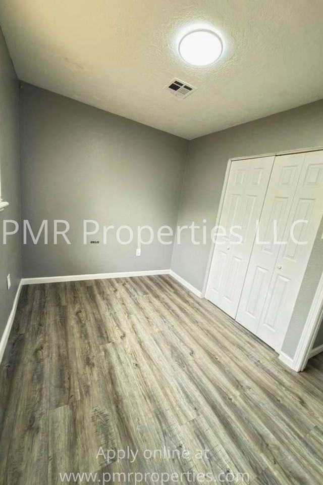 409 Nw Glendale Dr - Photo 4 of 11