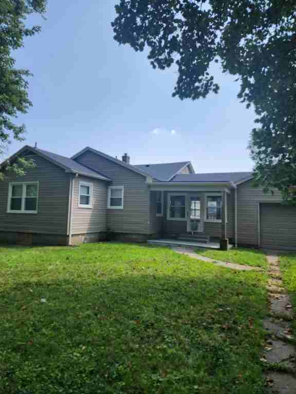 2787 Charlestown Rd - Photo 3 of 19