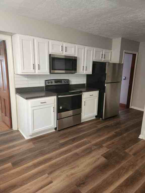 2787 Charlestown Rd - Photo 7 of 19