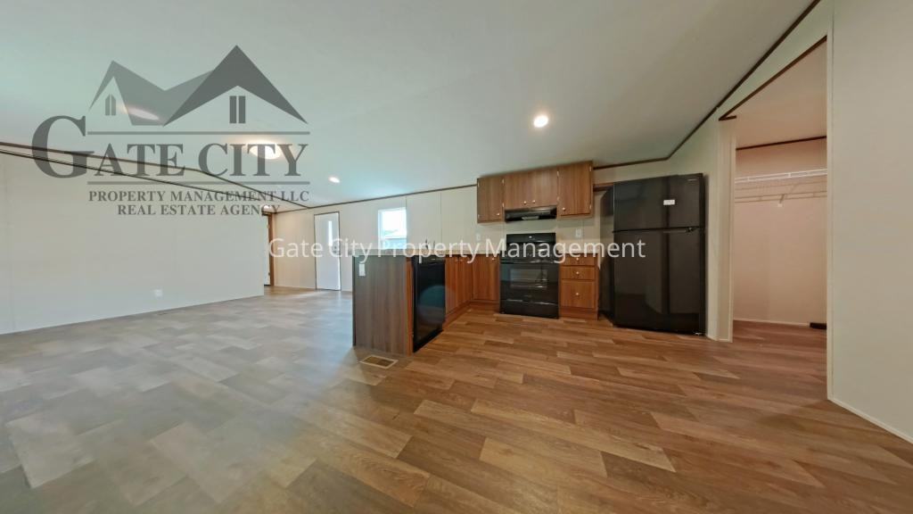 967 Gray Rd - Photo 2 of 13