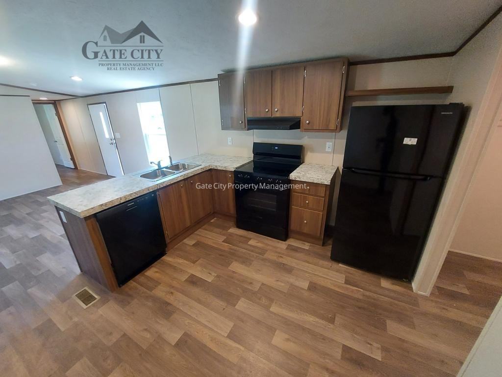 967 Gray Rd - Photo 3 of 13