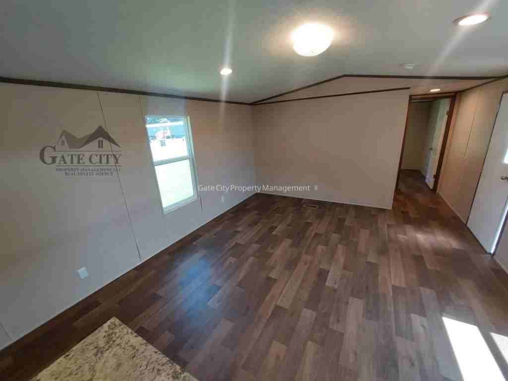 967 Gray Rd - Photo 5 of 13