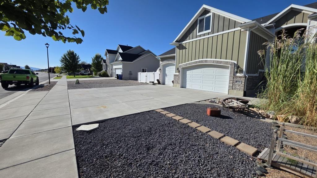 2744 W 3375 N - Photo 6 of 30