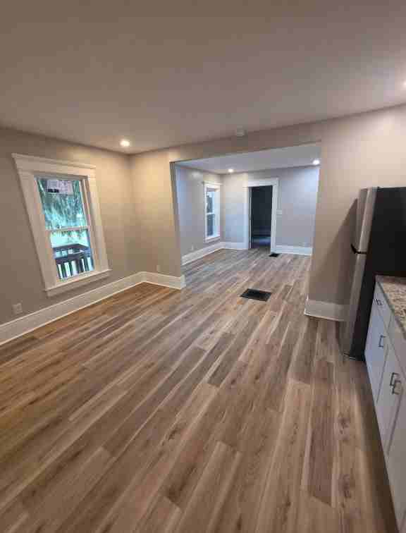 6 Mechanic St - Photo 6 of 17