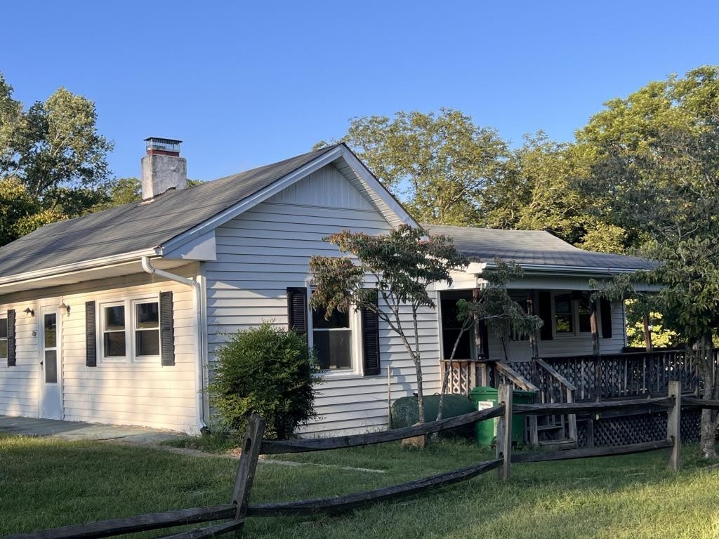 201 Pulliam St - Photo 3 of 11