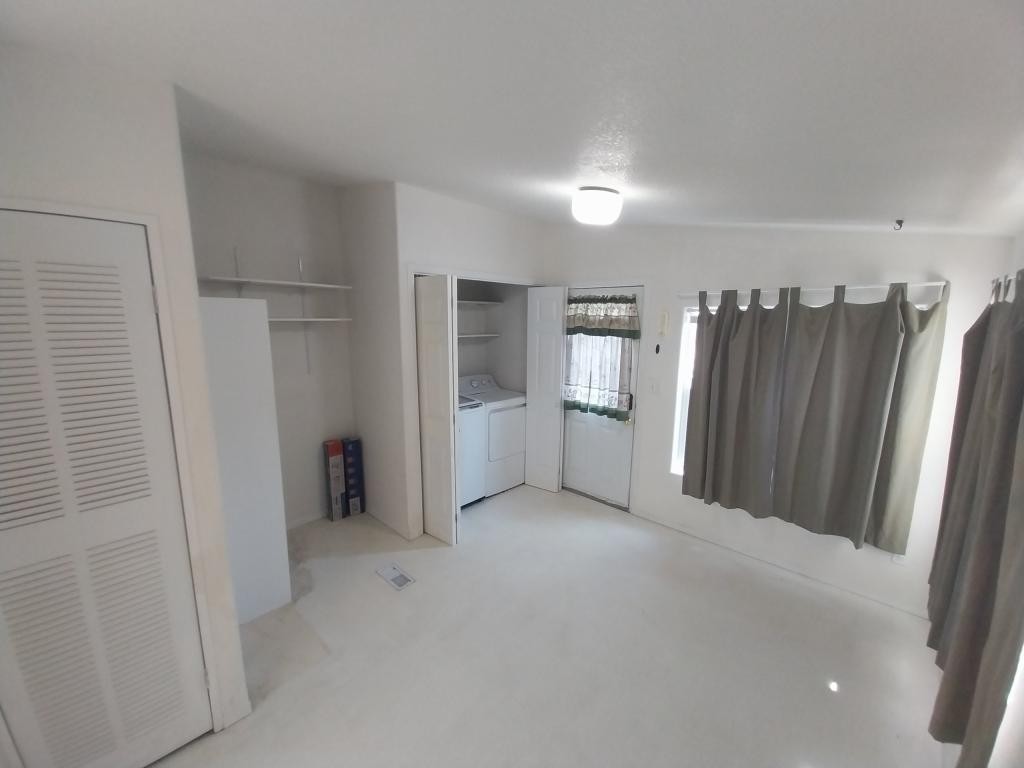 1831 E Cornwall Rd - Photo 3 of 30