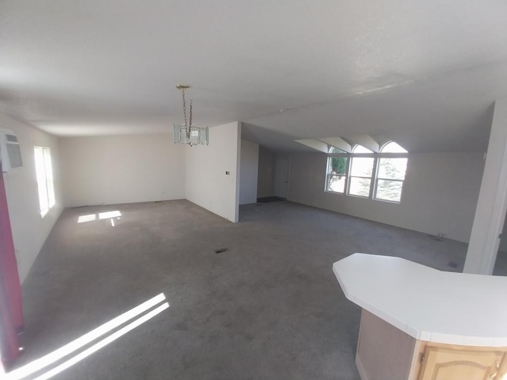 1831 E Cornwall Rd - Photo 7 of 30
