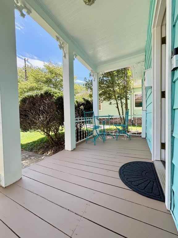 20 Murdock Ave - Photo 2 of 19