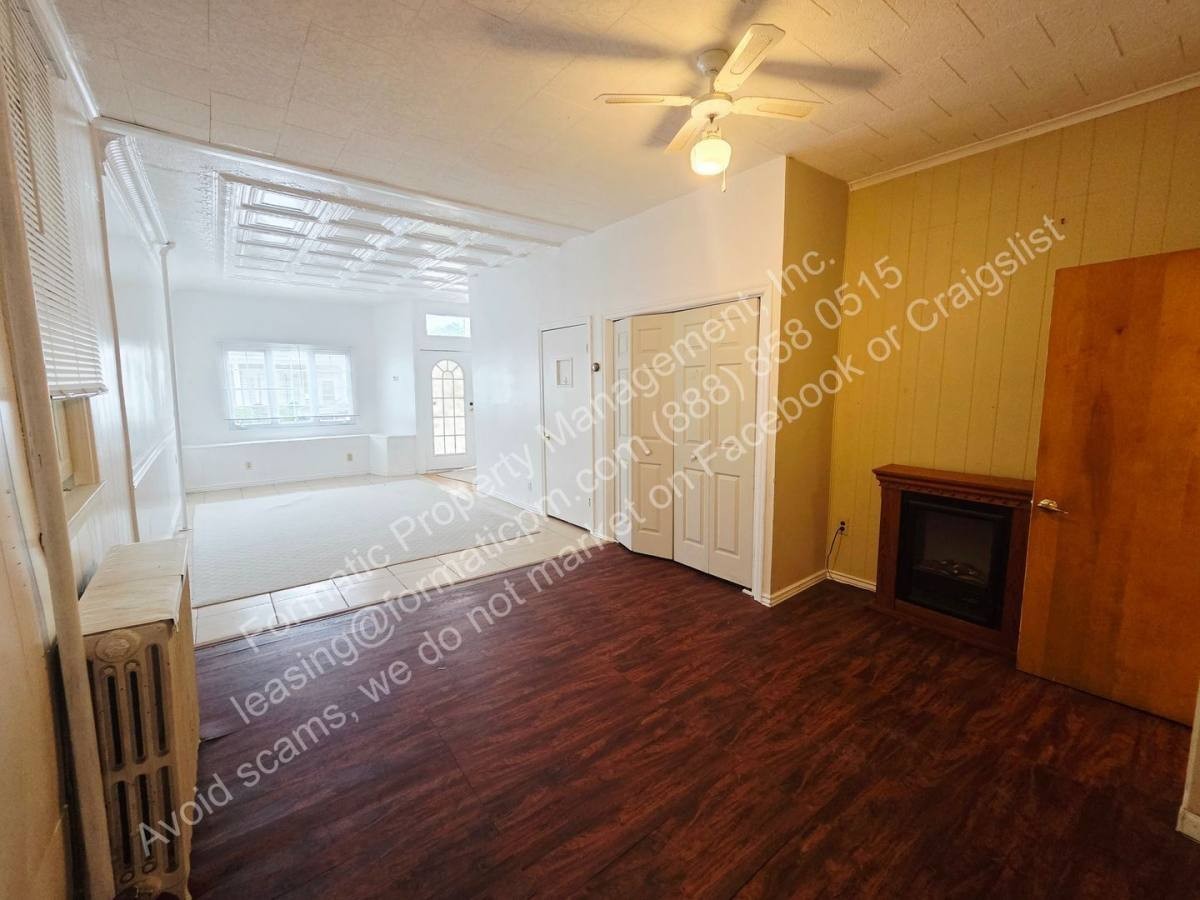 151 E Columbus Ave - Photo 2 of 10