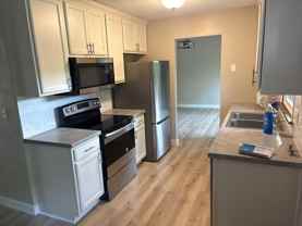 2724 34th St - Photo 1 of 1