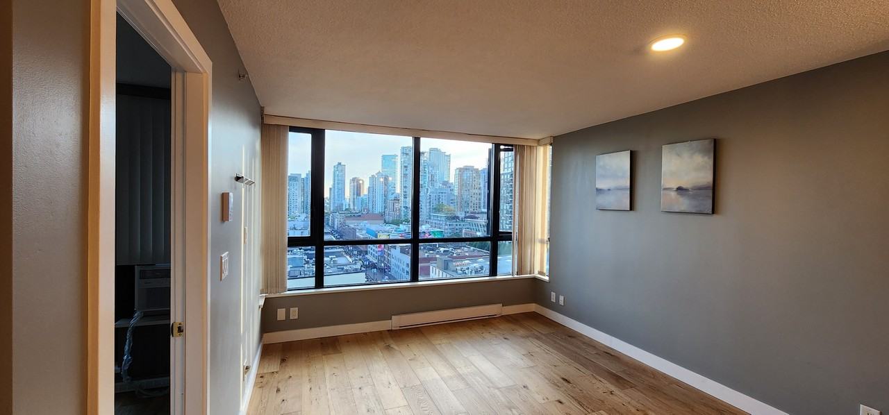 977 Mainland Street #1409 - Photo 3 of 16