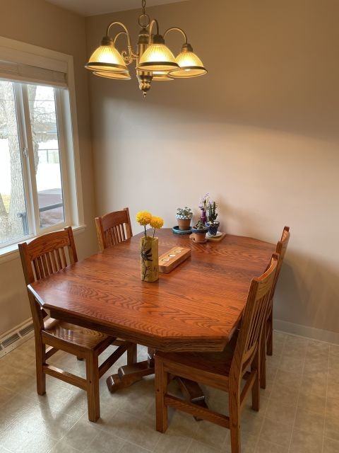 2437 Howard Ave - Photo 4 of 7