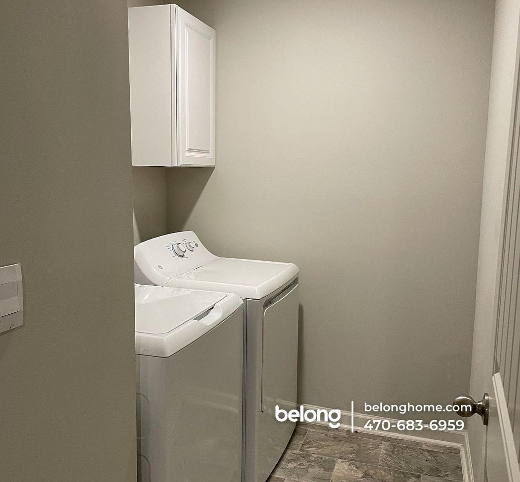 4337 Montberry Ln - Photo 7 of 7