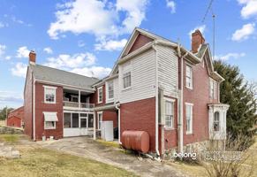 featured image of 1118 Bachmans Valley Rd
