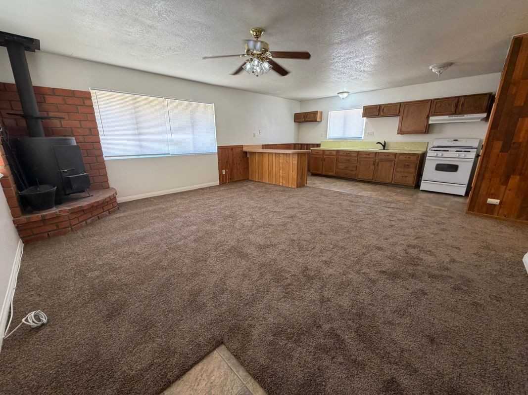 19771 Easy St - Photo 7 of 16